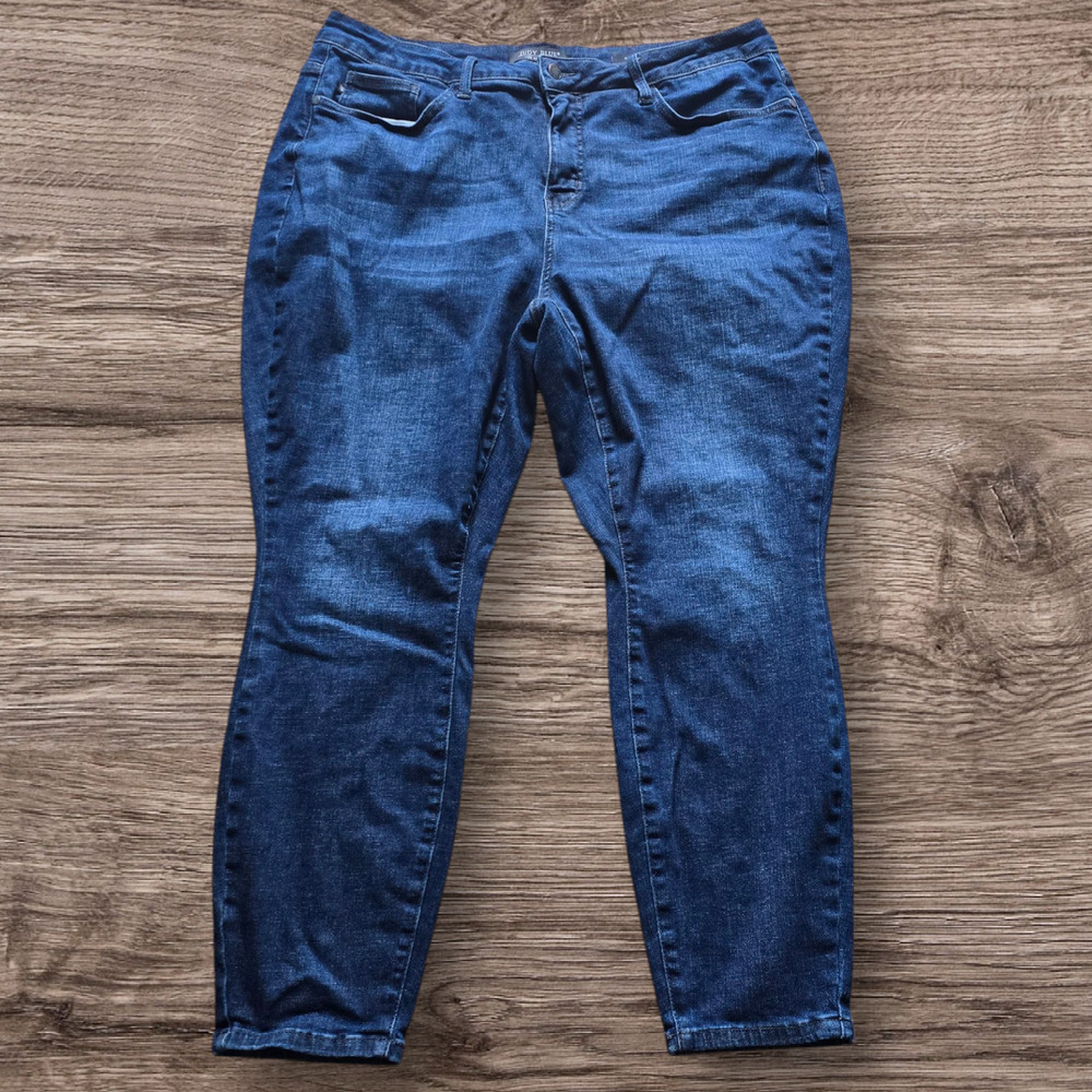 Judy Blue Women’s Control Top Skinny Fit Jeans, Size 20W